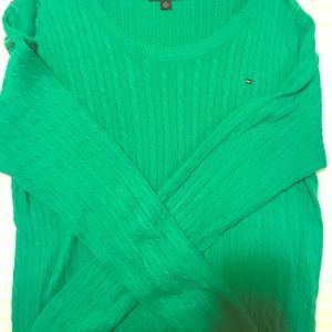 Tommy Hilfiger sweater